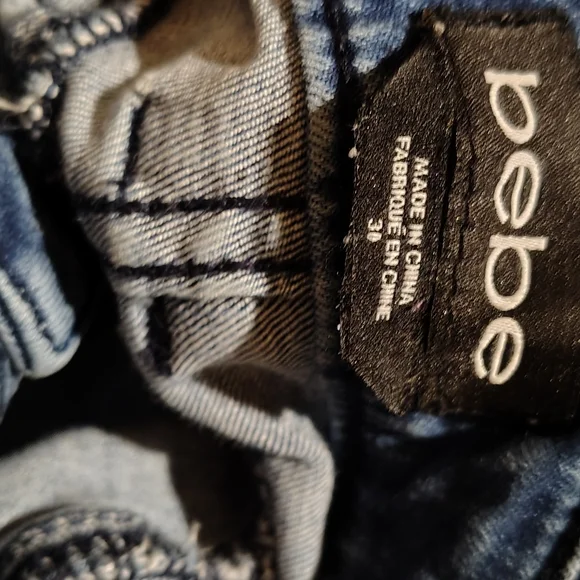 Bebe Honkytonk Wash Jeans - Size 30 (10) - Picture 10 of 10